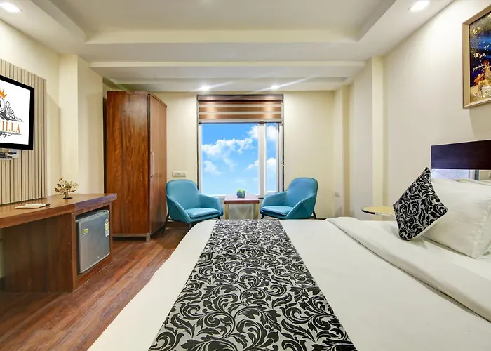 Hotel Neu Villa - Luxurious Suites