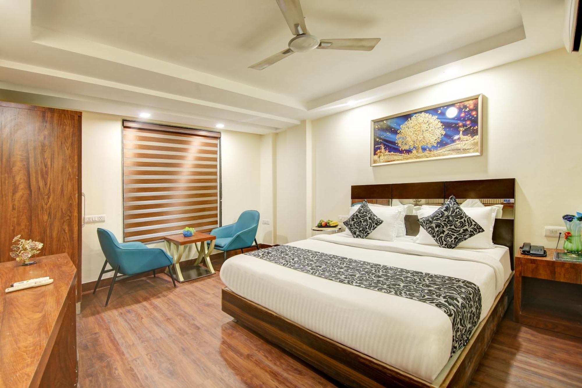 Hotel Neu - Luxurious 4*