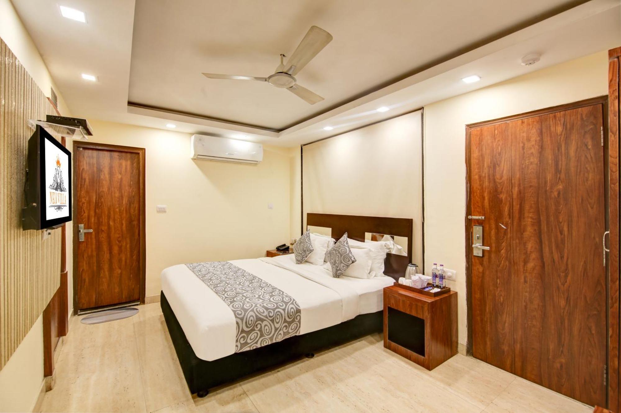 Hotel Neu - Luxurious 4*