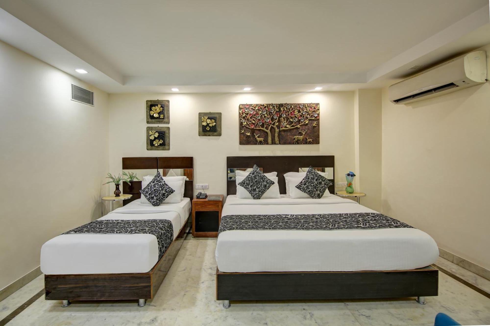 Neu - Luxurious New Delhi