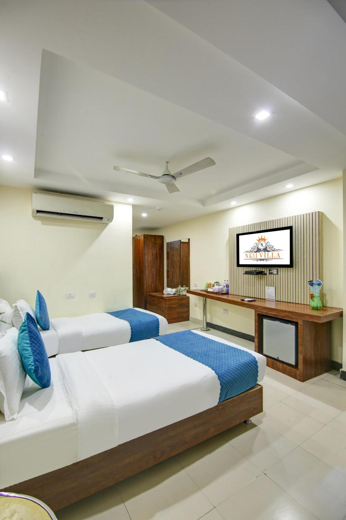 Neu - Luxurious Hotel New Delhi