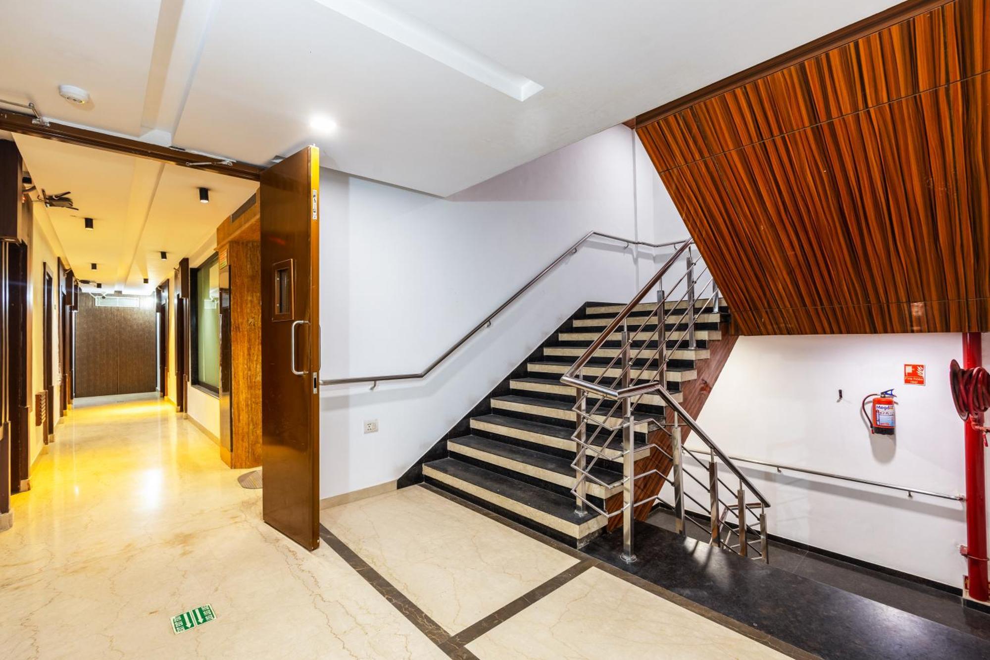 Neu Center New Delhi