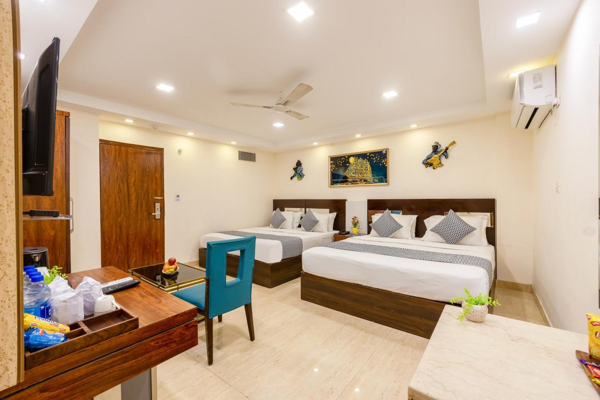 Neu Center New Delhi
