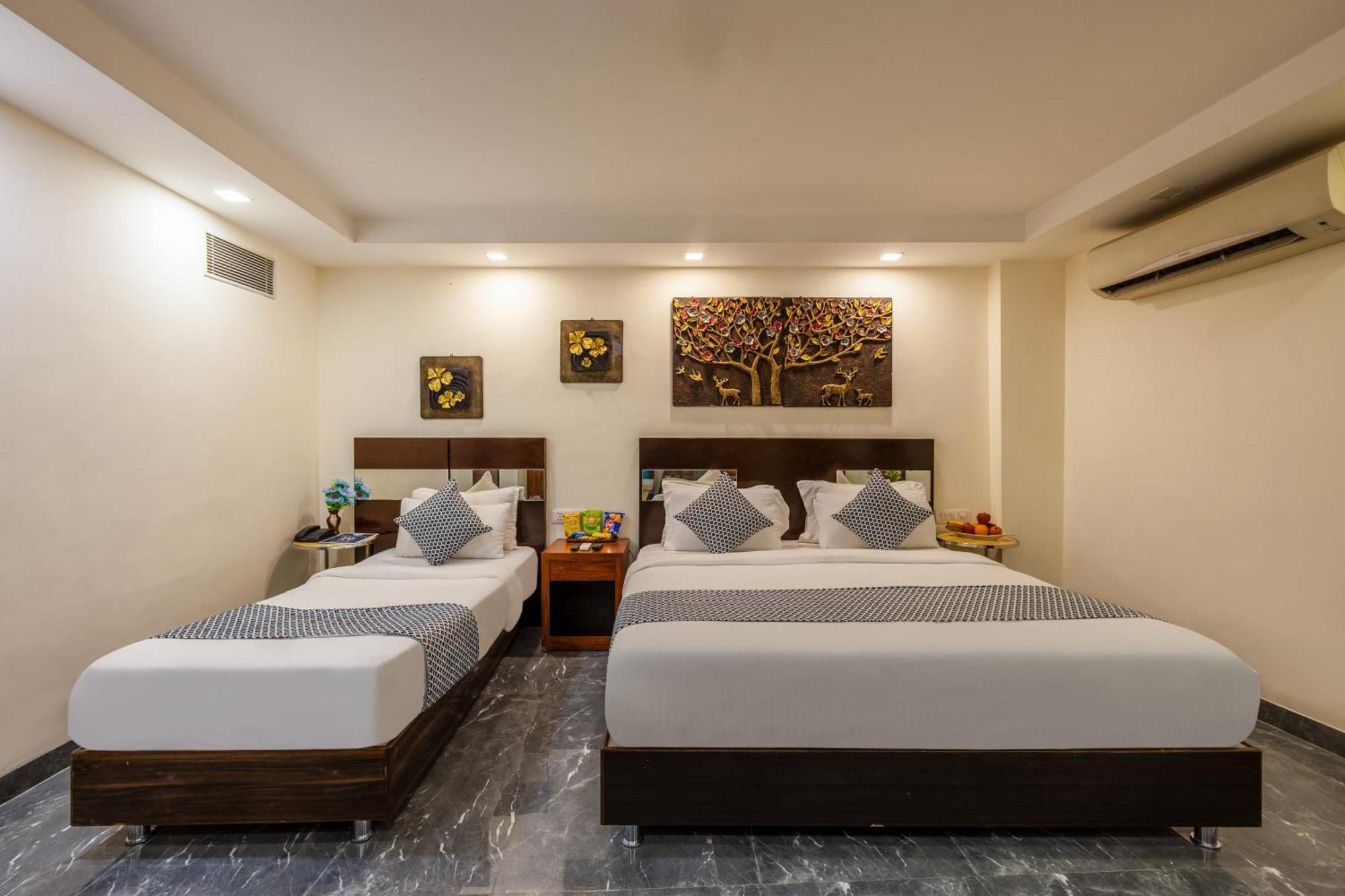 Hotel Neu Center New Delhi
