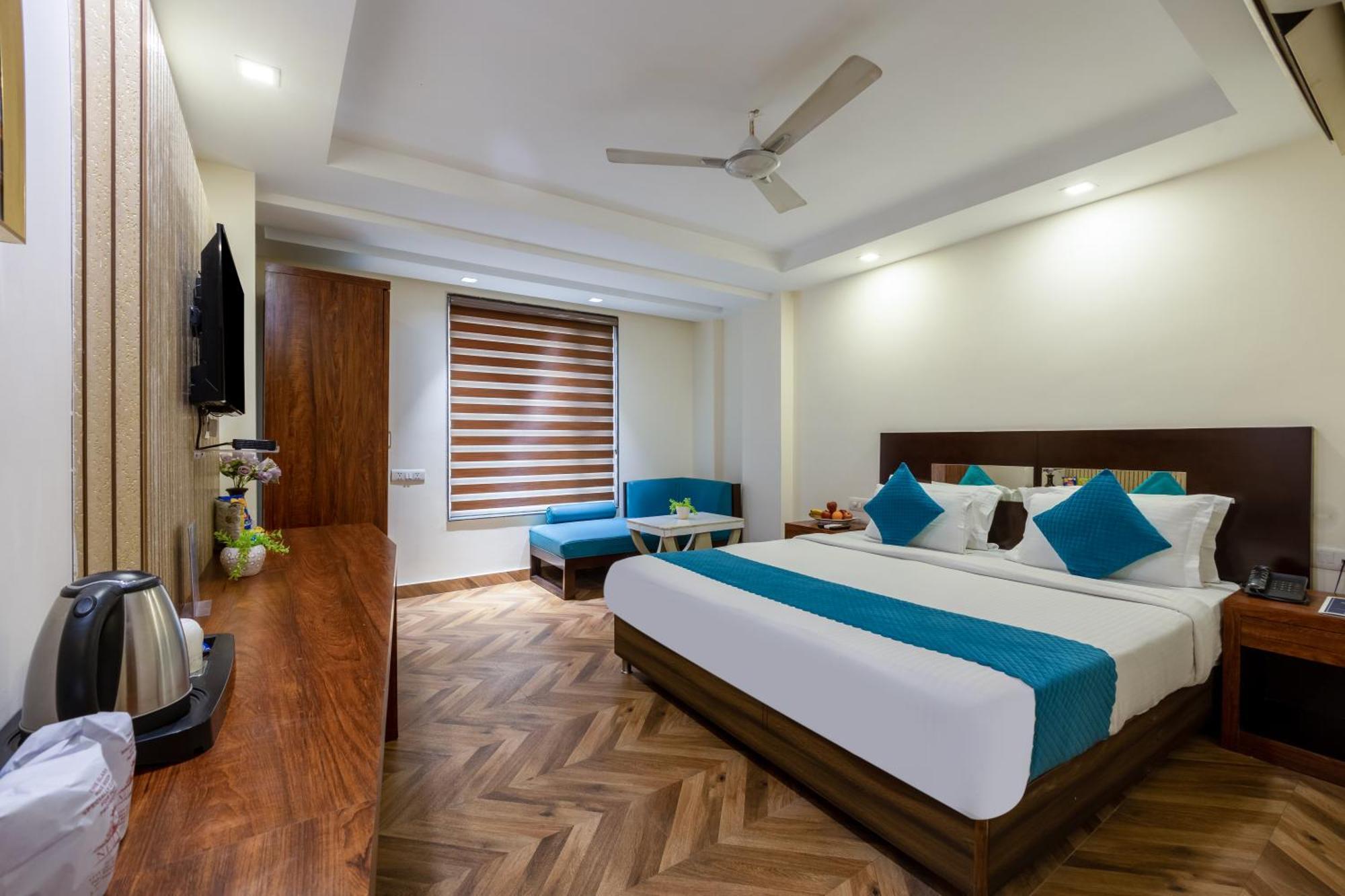 Hotel Neu Center New Delhi