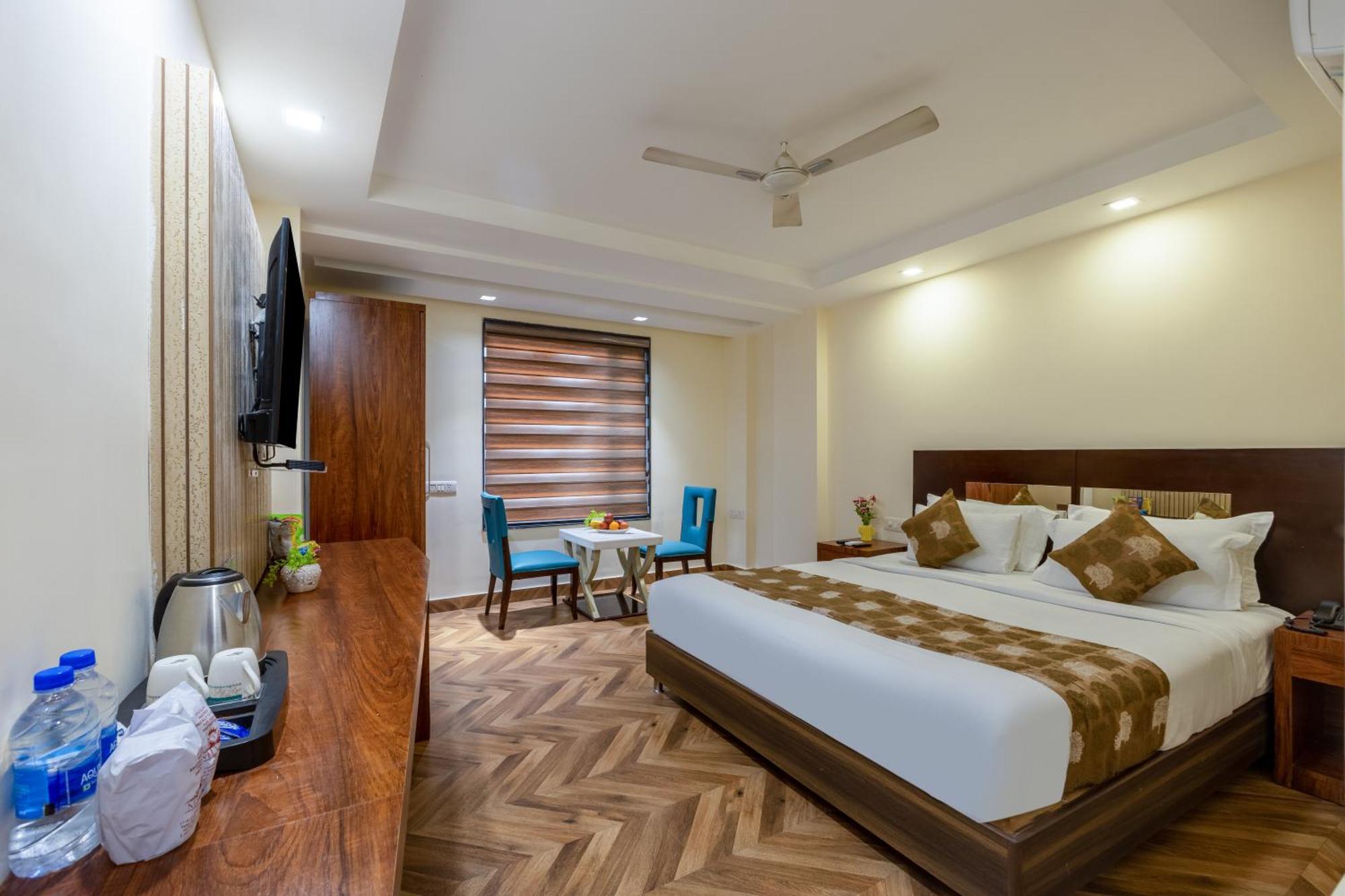 Neu Center Hotel